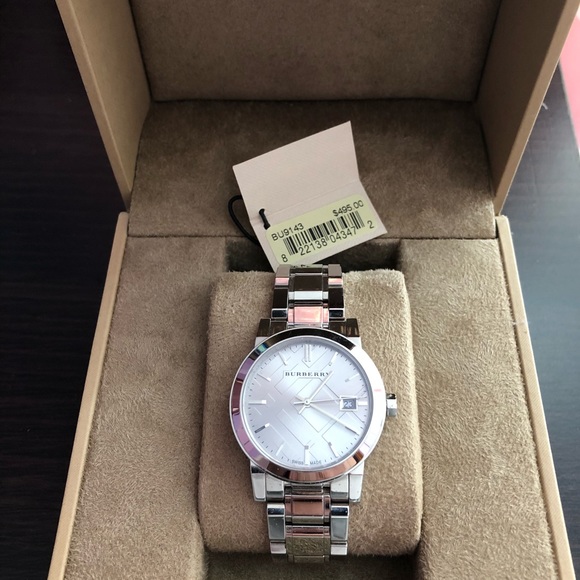 BURBERRY SILVER WACHT WOMEN ——BRAND NEW FOR SALE - Picture 3 of 8